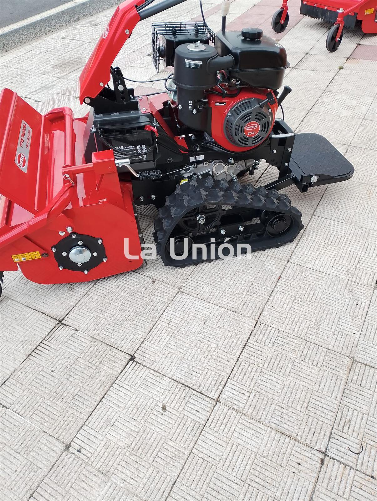 DESBROZADORA MARTILLOS ROTECO TT70 CON ORUGAS arranque electrico plataforma - Imagen 1