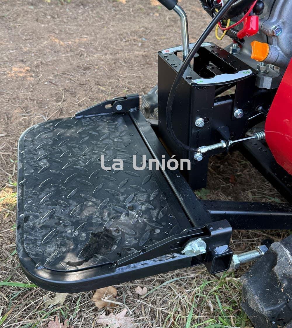 DESBROZADORA MARTILLOS ROTECO TT70 CON ORUGAS arranque electrico plataforma - Imagen 7
