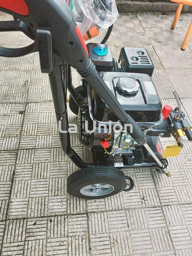 HIDROLIMPIADORA A GASOLINA ROTECO 180X  -7HP 200B - Imagen 4
