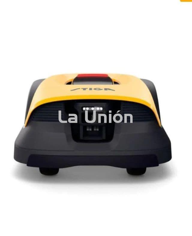 ROBOT CORTACESPED STIGA A25v sin cables y sin antenas - Imagen 1