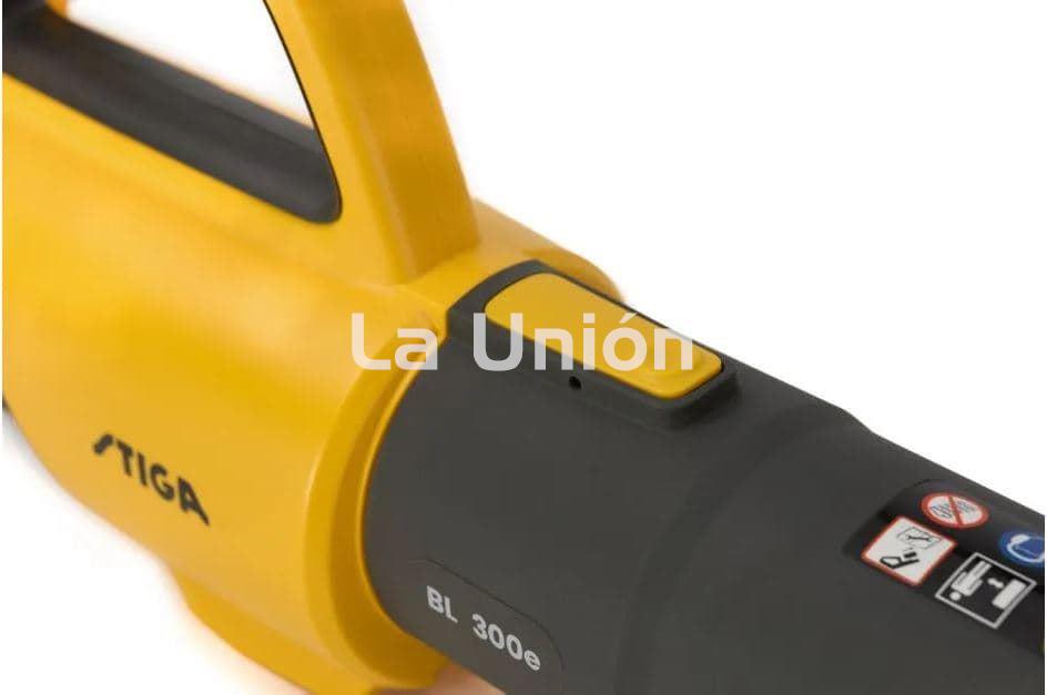 Soplador de batería Stiga BL 300e Kit - Imagen 3