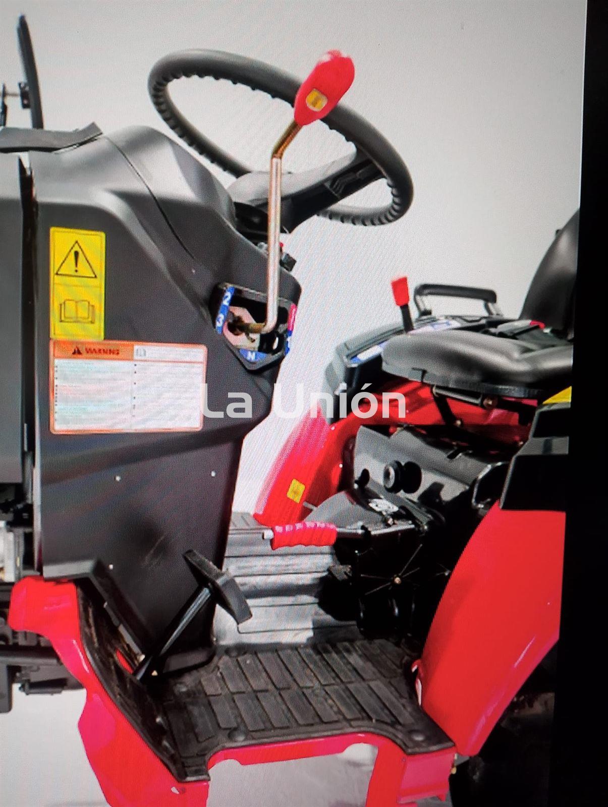 TRACTOR AGRICOLA ROECO CROSSFIRE MATRICULABLE (1508cc 25HP) - Imagen 4