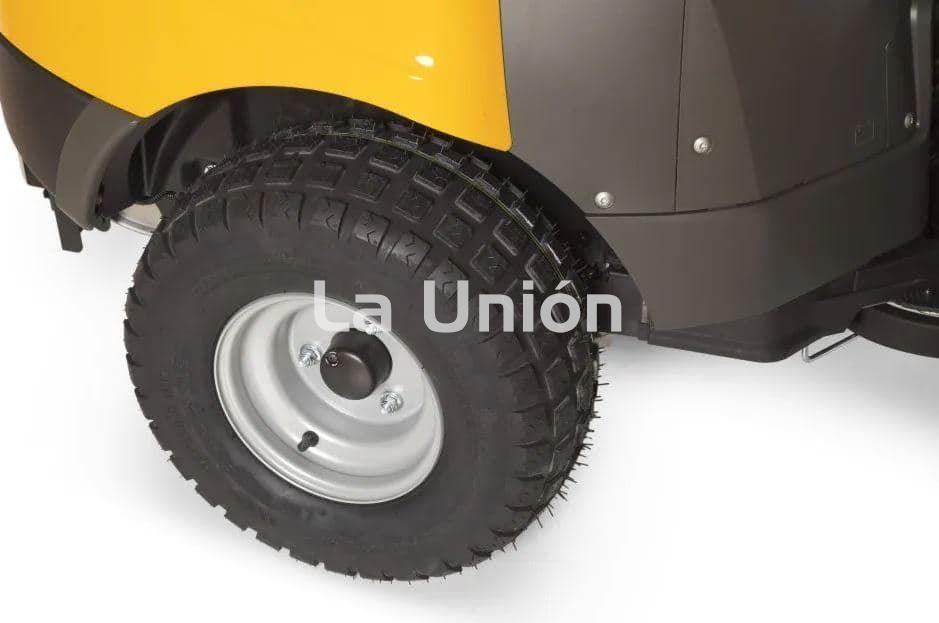 Tractor cortacésped de corte frontal Stiga Park Pro 900 AWX - Imagen 7