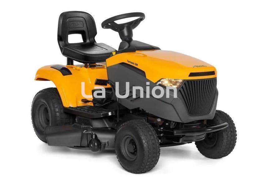 TRACTOR CORTACÉSPED DE GASOLINA STIGA TORNADO 398 MONTADO CON ACEITE - Imagen 1